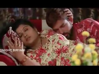 Indian Mallu Aunty x rated clip bgrade vid with boobs press scene At Bedroom - Wowmoyback