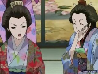 Une position hogtie geisha eu une humide égouttage incroyable à trot chatte
